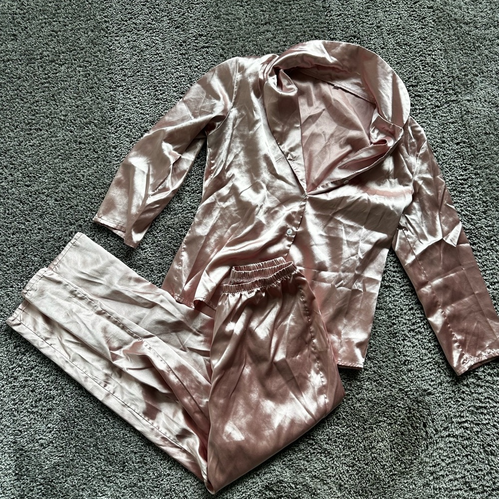 Elegant Pink Satin Pajama Set